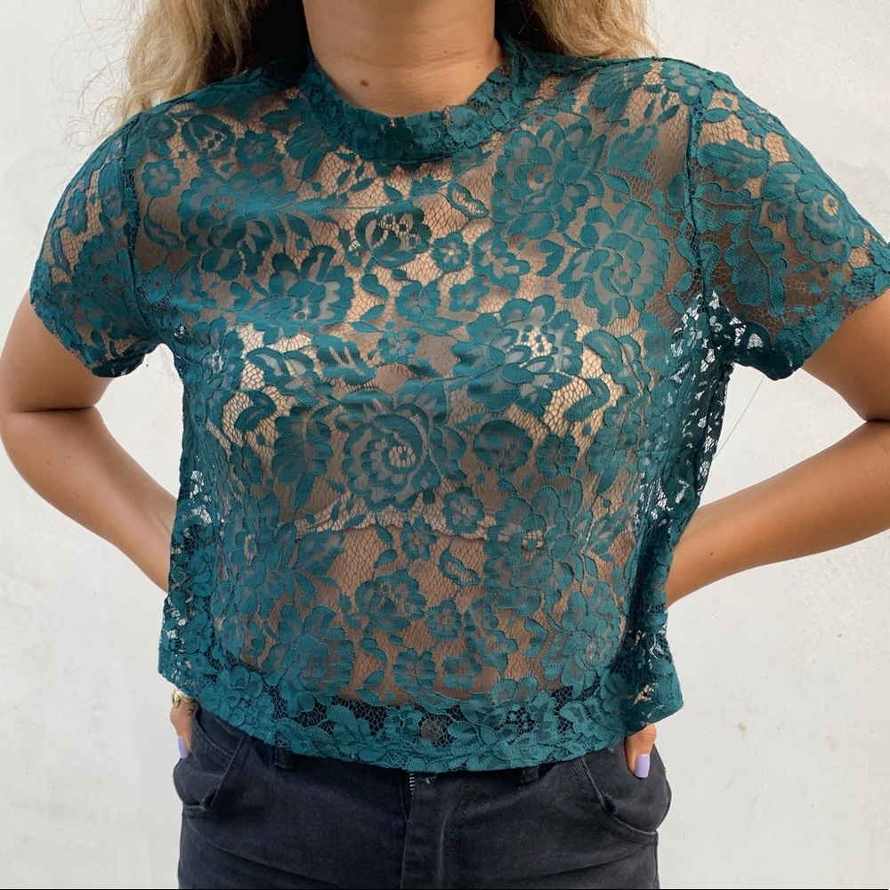 Cropped lace emerald green blouse